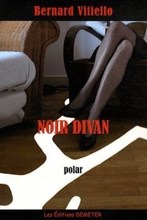 Noir divan