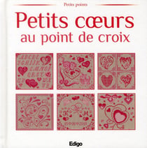 Petits coeurs au point de croix