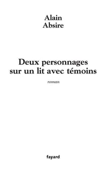 Deux personnages sur un lit avec temoins