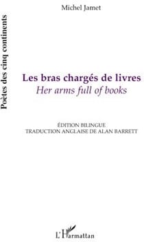 Les bras chargés de livres - her arms full of books