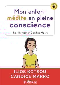 Mon enfant médite en pleine conscience