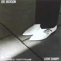 Look sharp !