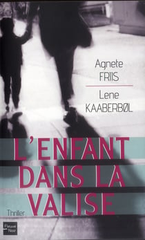 L'enfant dans la valise