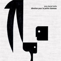 Dévotion pour la petite chameau