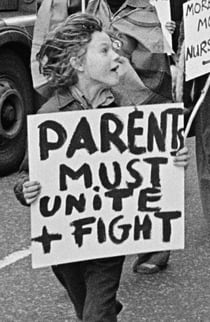 Parents Must Unite + Fight : Hackney Flashers : agitprop, travail et féminisme socialiste en Angleterre