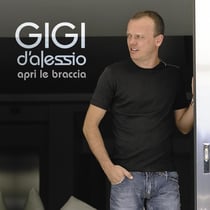 Apri le braccia