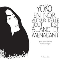 Yoko en noir autour d'elle tout est blanc et menacant