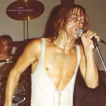 I'm a Gun + She Calls On Me