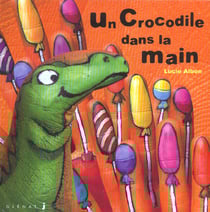 Un crocodile dans la main