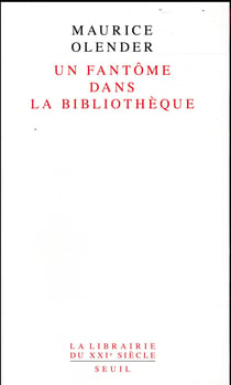 Un fantôme dans la bibliothèque
