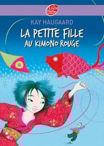 La petite fille au kimono rouge