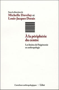 À la périphérie du centre