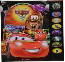Cars 2 : Flash et Martin sauvent le monde