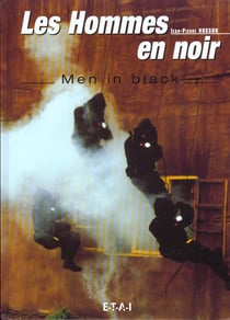 Les hommes en noir