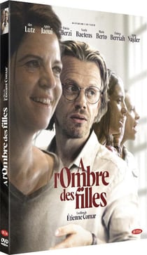 À l'ombre des filles
