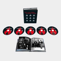Inflammable Material - édition limitée deluxe