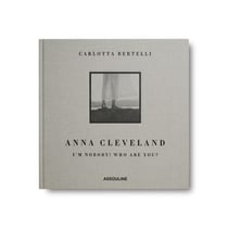 Anna Cleveland : I'm nobody! who are you?