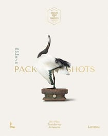 Packshots : 300 fine taxidermy artworks