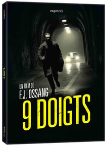 9 doigts