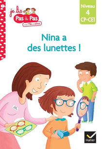 Nina a des lunettes !