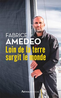 Loin de la terre surgit le monde