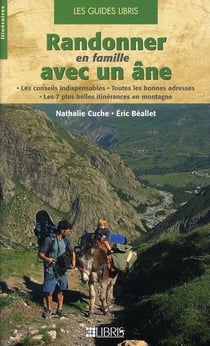 Randonner en famille avec un âne