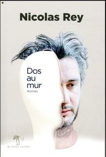 Dos au mur