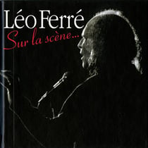 Sur la scène