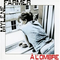 À l'ombre