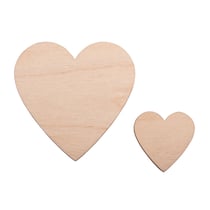 Lot de cœurs en bois