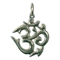 Pendentif OM  métal argenté - Petit Modèle