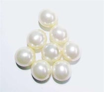 Boite de 35 perles «renaissance» en verre - Blanche- Rayher