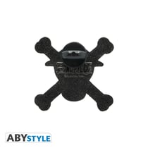 Pin's one piece skull