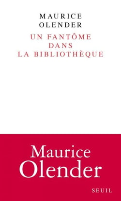 Un fantôme dans la bibliothèque