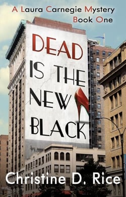 Dead Is the New Black (A Fashion Cozy Mystery) - Laura Carnegie Mysteries, #1