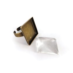 Graine Créative - Bague carrée avec cabochon 20 mm Bronze