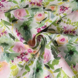 Tissu Voile de Coton fleurs Celesta sur fond Blanc