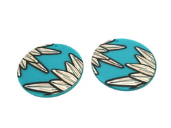 2 Pendentifs ronds en acrylique 38mm bleu et feuilles blanches