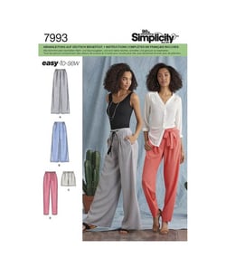 Patron Simplicity 8389 taille n°FR 32-40