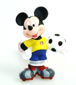 Figurine Mickey footballeur brésilien - Bullyland