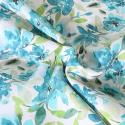 Tissu Viscose Sanfor Thalia bleu sur fond Blanc