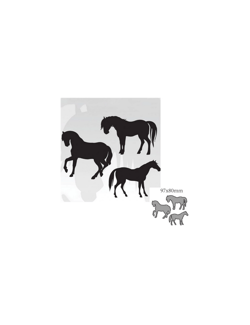 3 Dies chevaux au repos