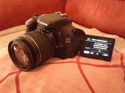 Canon 600D + 18-55 IS II Noir