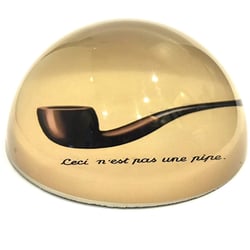 Presse papier ceci n'est pas une pipe par magritte