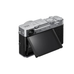 FUJIFILM X-E5 Silver + Sigma 18-50 f/2.8 DC DN Contemporary