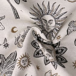Tissu Jacquard Pygmalion motif mystique Noir sur fond Ecru