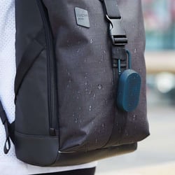 Lexon Mousqueton - Enceinte sans fil Bluetooth + autonomie 5 h - Jaune