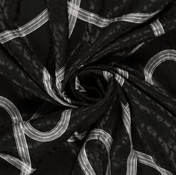 Tissu Satin imprimé Relief léopard sur fond Noir