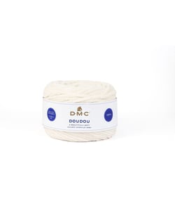 Pelote à tricoter Doudou - 300gr - 1 pelote pour 1 couverture - DMC 01 Rose