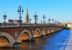 Puzzle 1000 pièces - Pont de Pierre, Bordeaux - Bluebird Puzzle